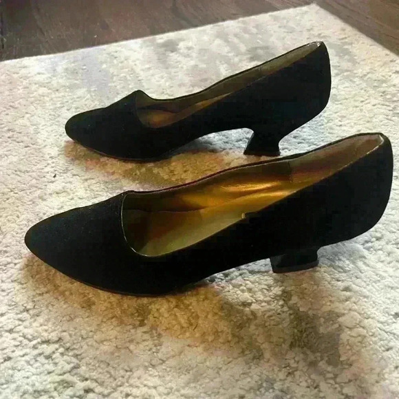 Y2K Velvet Kitten Heel Slipper - Picture 2 of 3